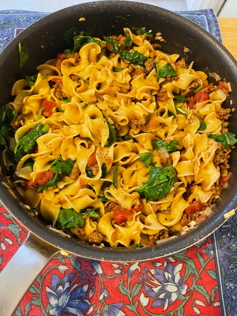 Tomato & Ground Beef Egg Noodles 